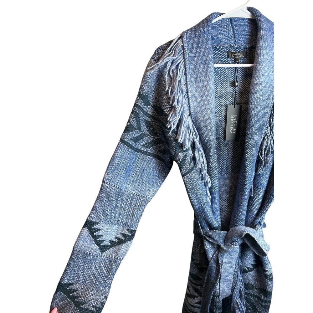 NWT Badgley Mischka Aztec Blue Jacquard Knit Shawl W Belt Western Size Medium - Picture 2 of 5